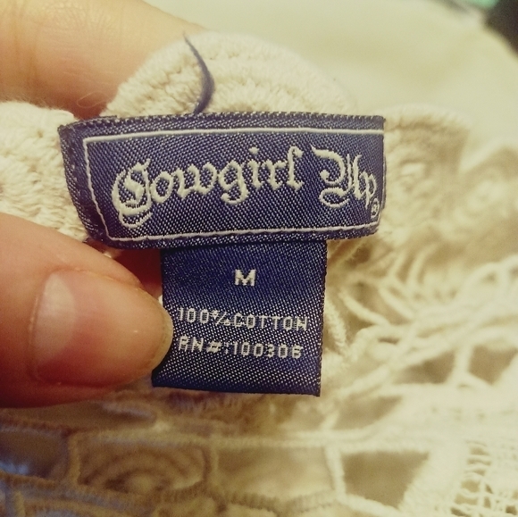 - COWgirl up crocheted vest - Picture 6 of 6